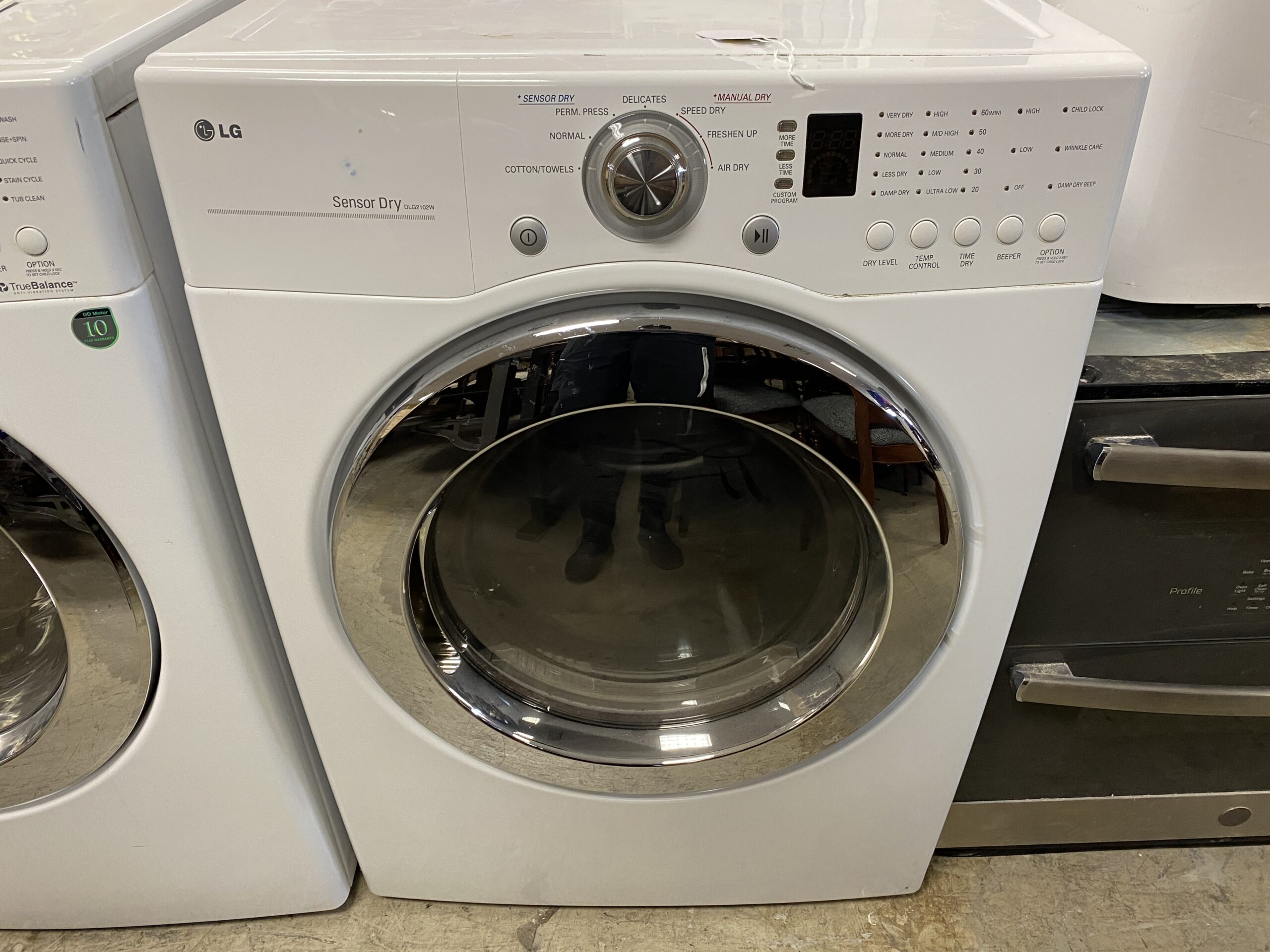 LG 7.3 Cu. Ft. White Ultra Capacity Gas Dryer Model DLG2102W