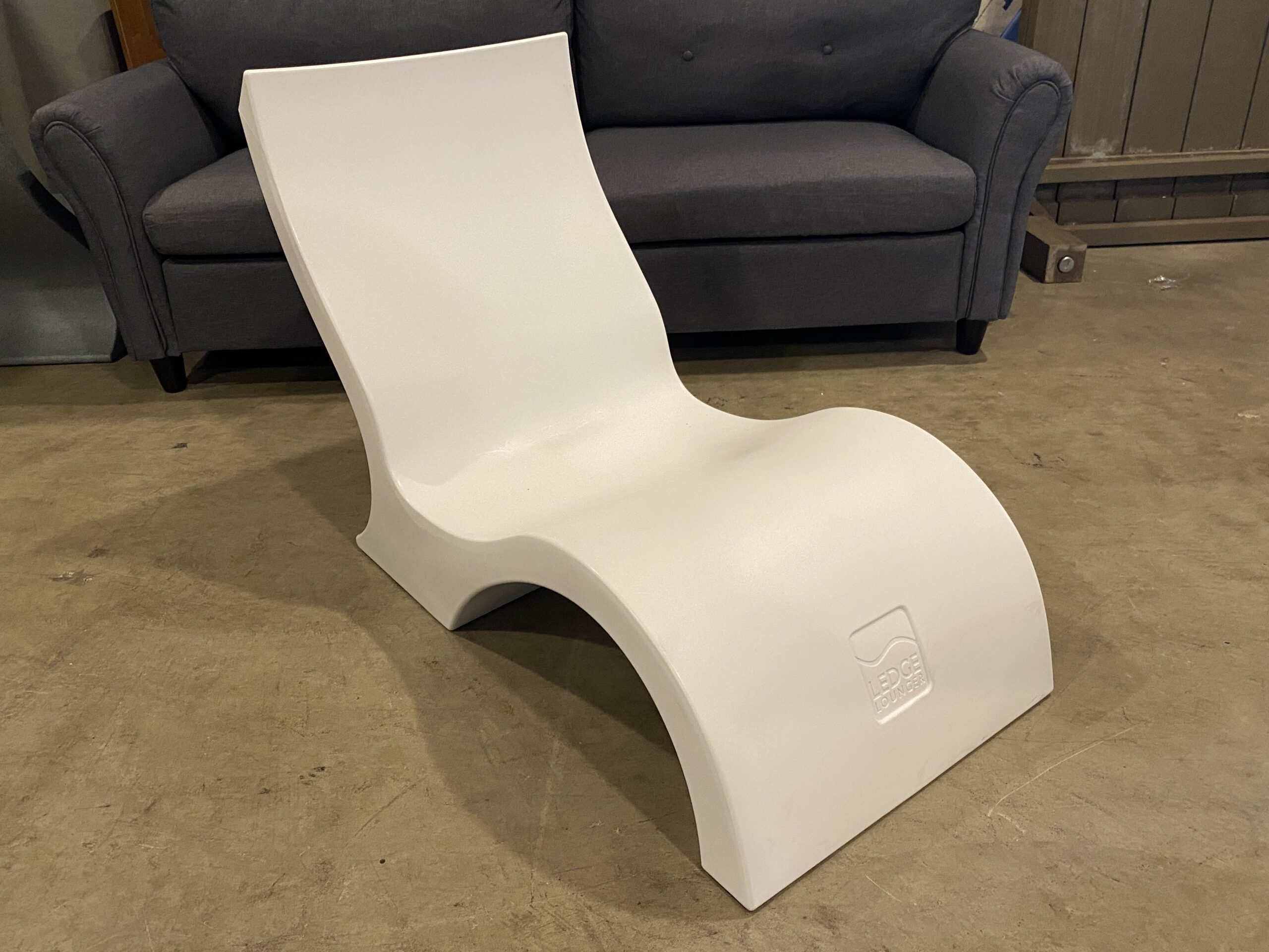 LEDGELOUNGER In-Pool Lounge Chair in White